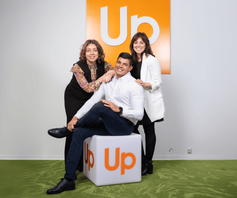 Up spain cercania y transparencia